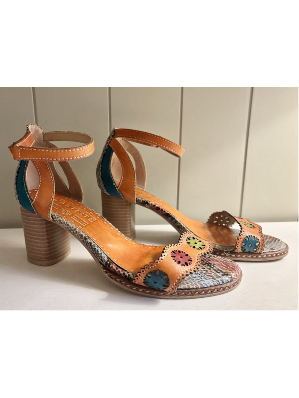 L'Artiste Spring Step Leather Orange Heeled Sandal Art to Wear Sz 40 9 US Boho